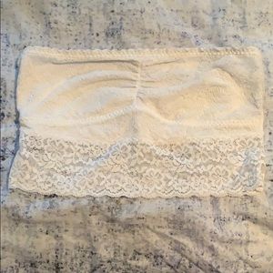 Gilly Hicks unlined white lace bandeau